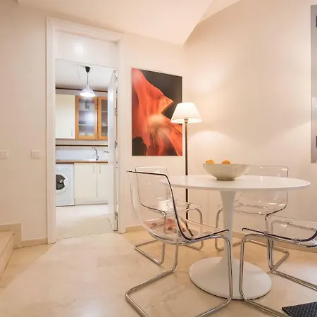Mirador Duplex Terrace 5 Pax * Севилья